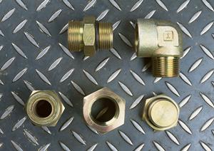 雑草除去のための刈払機のレンタル
